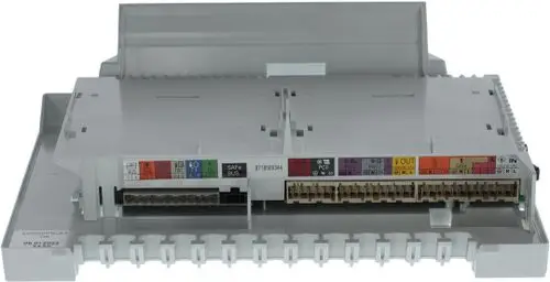 Bosch Leiterplatte in grauer Farbe mit mehreren Anschlussklemmen und Beschriftungen auf der Vorderseite, ausgelegt für industrielle Anwendungen.